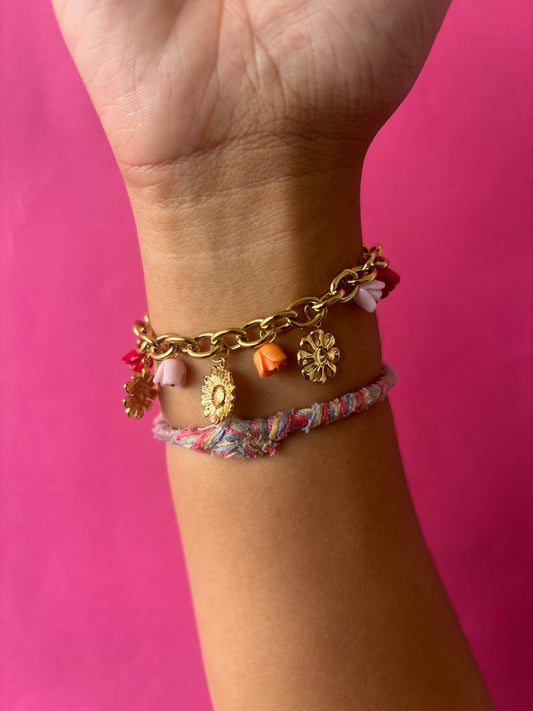 Bracelet breloque roses en acétate